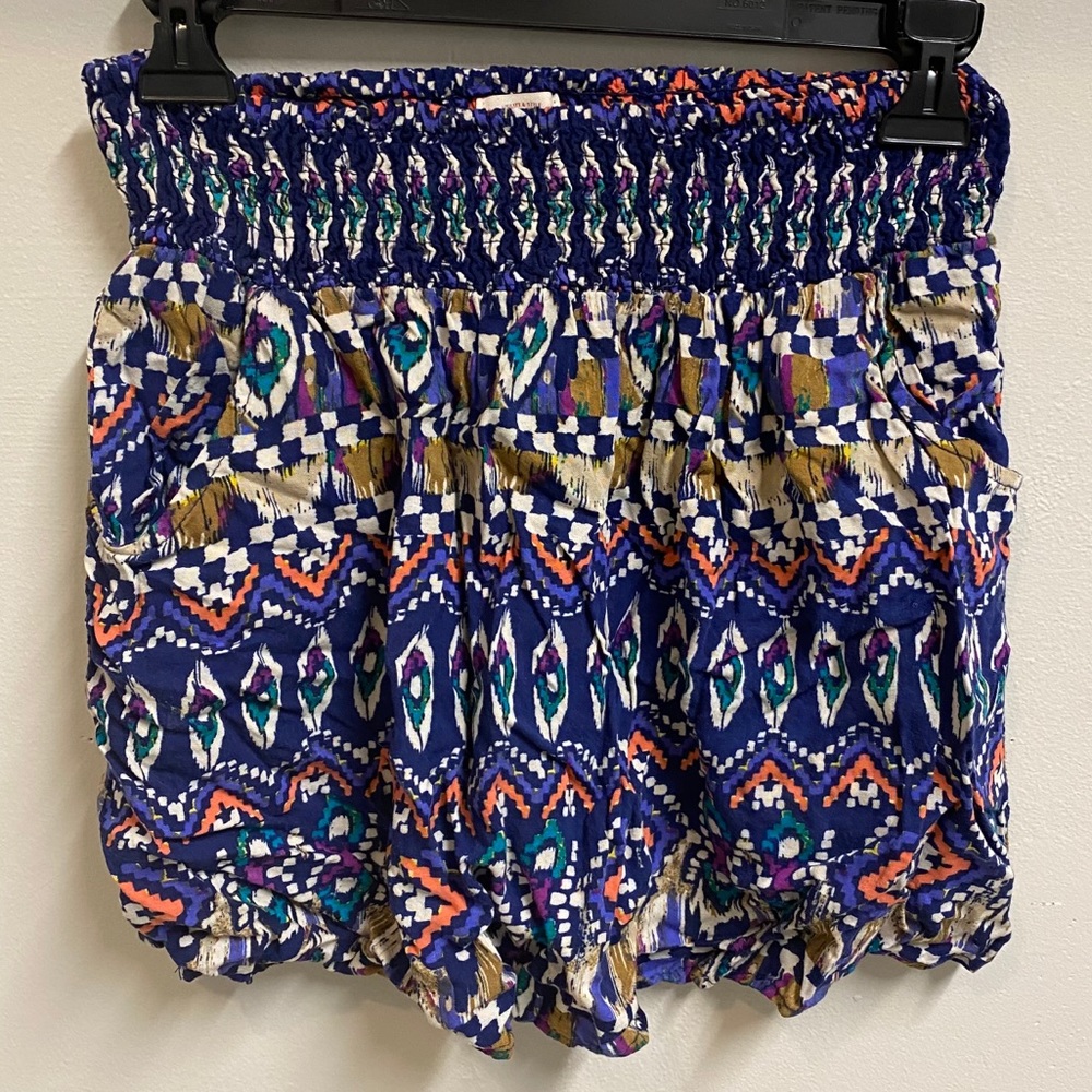 MOSSIMO Patterned Skirt with POCKETS, S